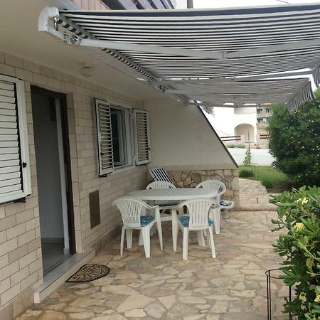 Island Of Pag Holiday Apartments Pag Town Exterior foto