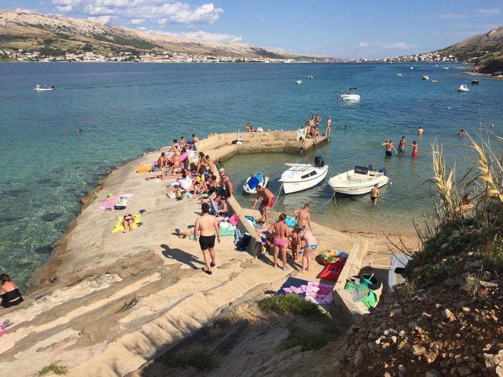 Island Of Pag Holiday Apartments Pag Town Exterior foto
