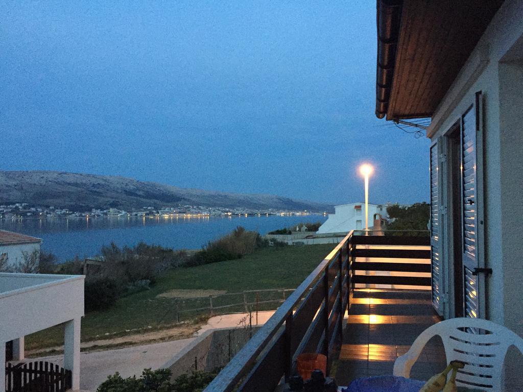 Island Of Pag Holiday Apartments Pag Town Exterior foto