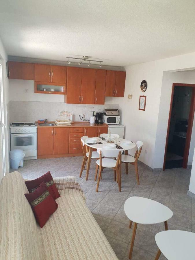 Island Of Pag Holiday Apartments Pag Town Exterior foto