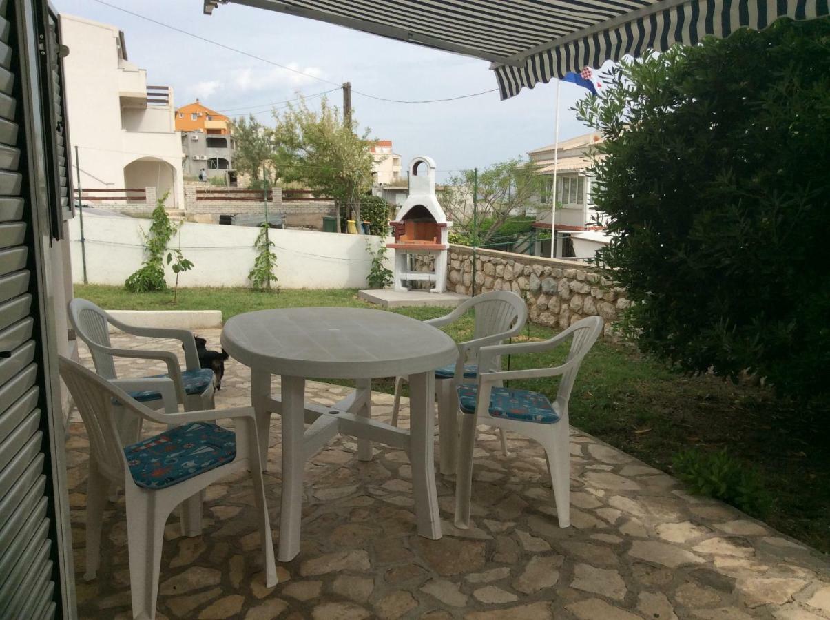 Island Of Pag Holiday Apartments Pag Town Exterior foto
